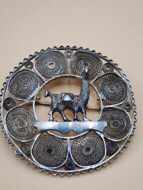 Vintage Sterling Silver Peruvian Llama Intricate Filigree Circular Frame Brooch
